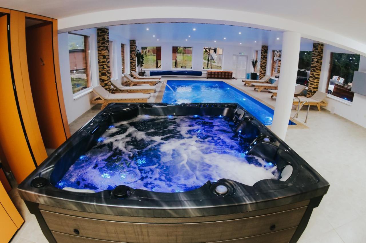 Wellness Resort Szecseny Jigodin Bai Bagian luar foto