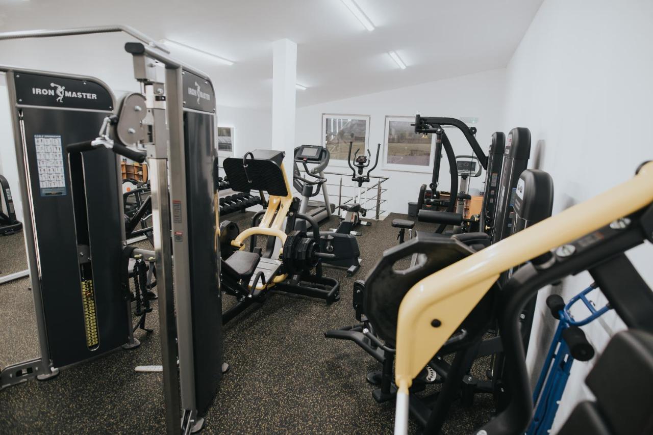 Wellness Resort Szecseny Jigodin Bai Bagian luar foto