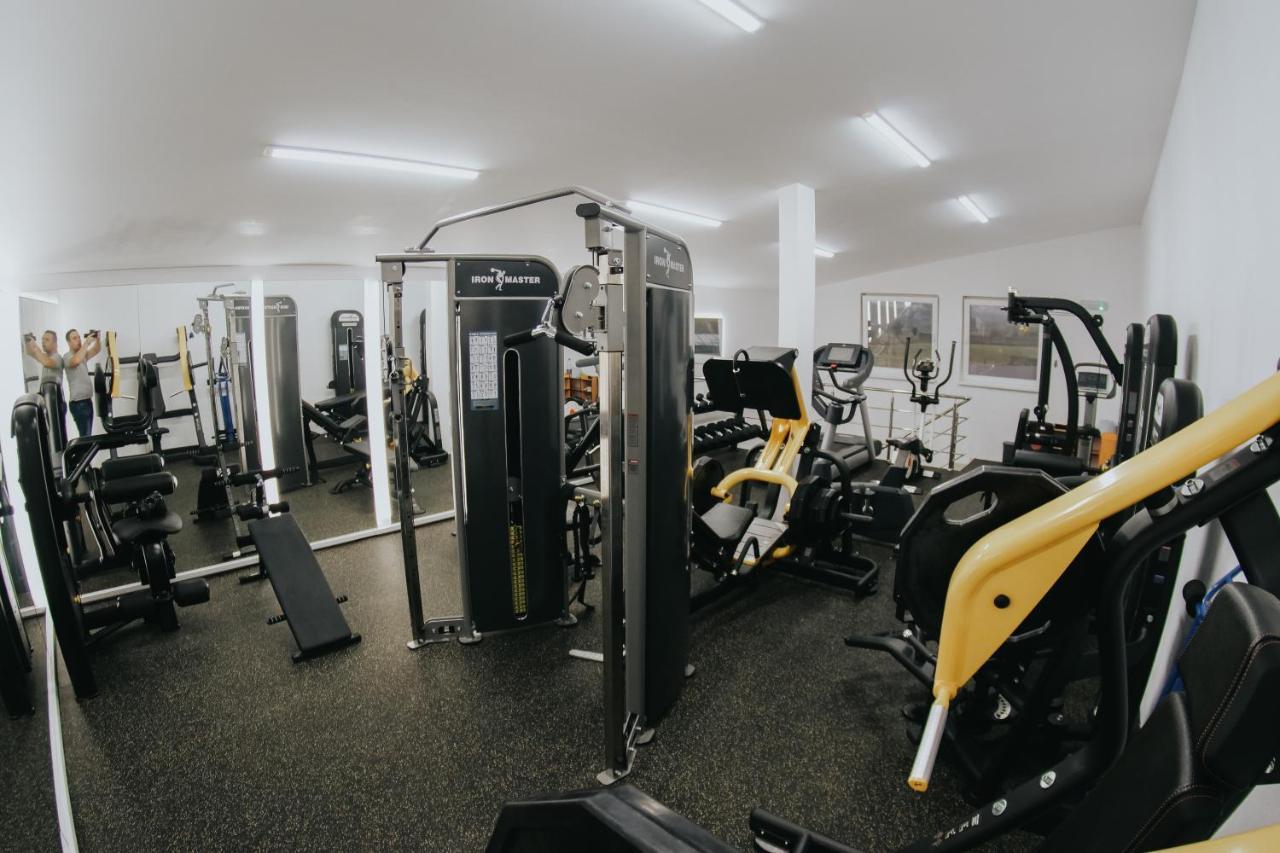 Wellness Resort Szecseny Jigodin Bai Bagian luar foto