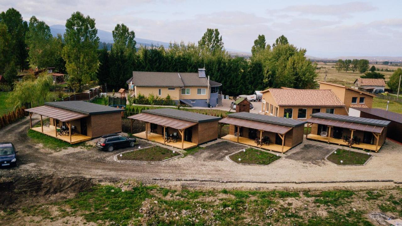 Wellness Resort Szecseny Jigodin Bai Bagian luar foto