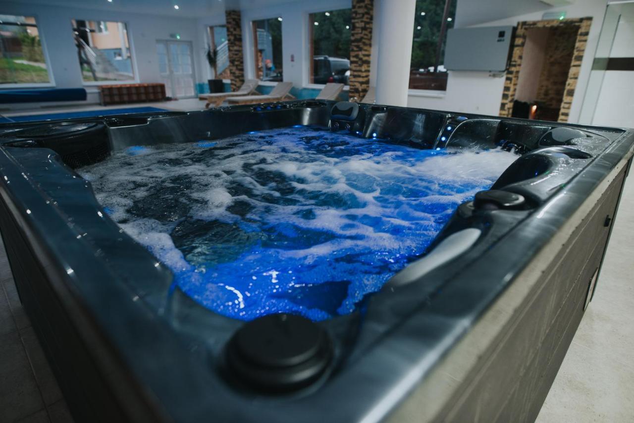 Wellness Resort Szecseny Jigodin Bai Bagian luar foto
